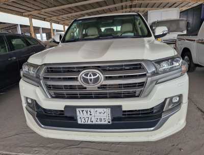  Toyota / Land Cruiser gxr used car sale in dammam