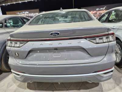 Ford / Taurus brand new car for sale in ksa dammam