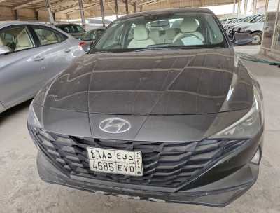 Hyundai / Elantra used car sale in dammam KSA