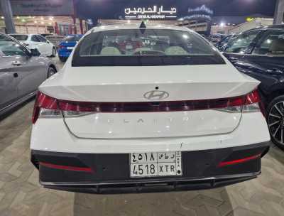  Hyundai / Elantra used car for sale in ksa