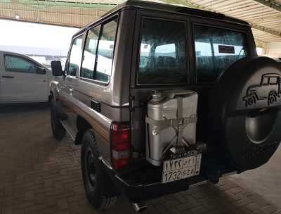  Toyota / Land Cruiser 2009 for sale in Dammam