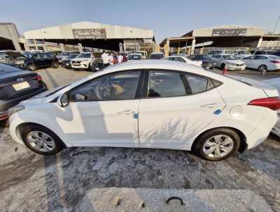  Hyundai / Elantra 2014