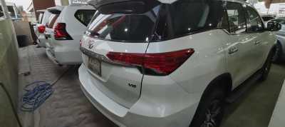  Toyota / Fortuner 2021 V6