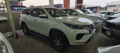  Toyota / Fortuner 2021 V6