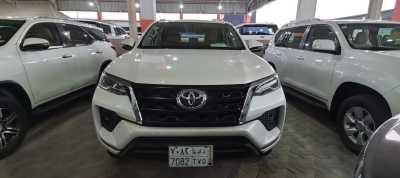  Toyota / Fortuner 2021 V6