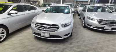  Ford / Taurus 2019 
