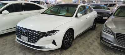  Hyundai / Azera 2022