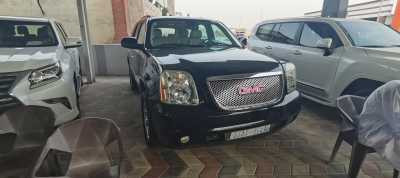 GMC / Yukon 2012 for Sale in Dammam
