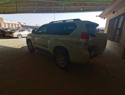  Toyota / Land Cruiser Prado 2011 for Sale in KSA