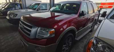  Ford / Expedition 2007 for sale in Dammam