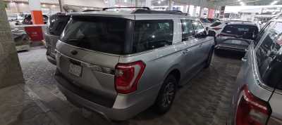  Ford / Expedition 2019