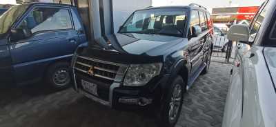  Mitsubishi / Pajero