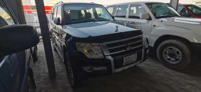  Mitsubishi / Pajero