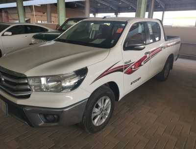  Toyota / Hilux 2016 for sale in Dammam