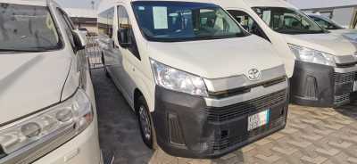  Toyota / Hiace 2020