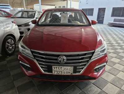  MG / 5 2022 