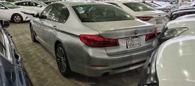  BMW / 520 i 2019 