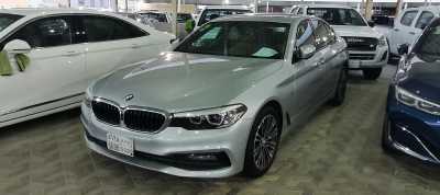  BMW / 520 i 2019 