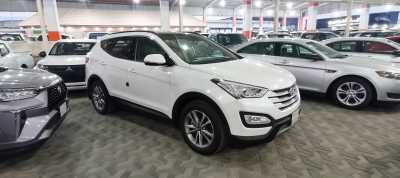  Hyundai / Santa Fe 2016