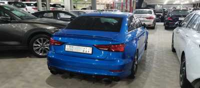 Audi / RS 3 2017