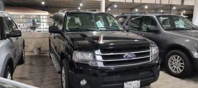 Used Ford Expedition 2016 for Sale in Dammam