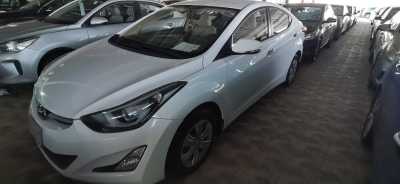  Hyundai / Elantra 2015