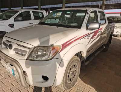  Toyota / Hilux 2008 used pickup