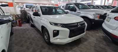  Mitsubishi PICKUP L200 2020