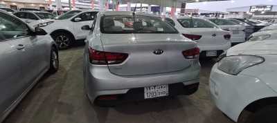  Kia / Rio 2021