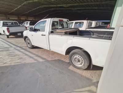  Toyota / Hilux 2015 for Sale in Dammam