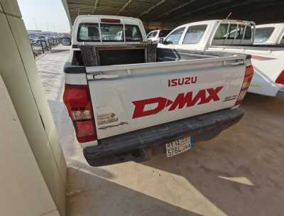  Toyota / Hilux 2015 for Sale in Dammam