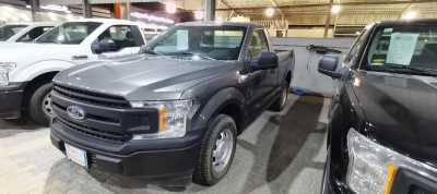 Ford / F-150 2018 v8 