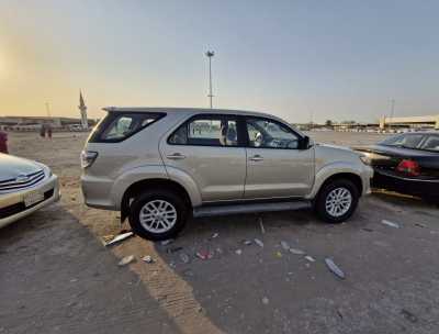  Toyota / Fortuner 2015 