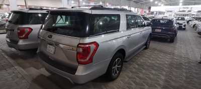  Ford / Expedition 2019