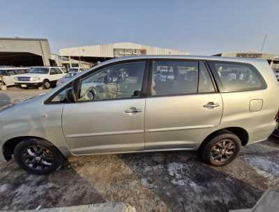 Toyota / Innova 2007