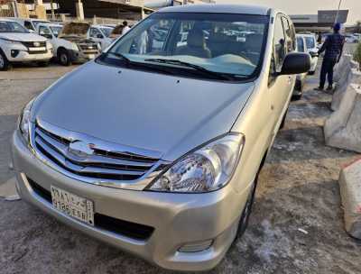 Toyota / Innova 2007