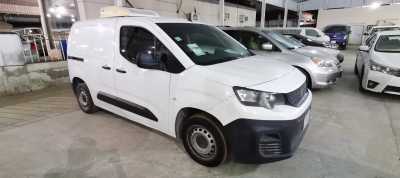  Peugeot / Partner 2021 Refrigerator Van
