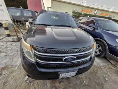  Ford / Explorer 2013 for Sale in Dammam