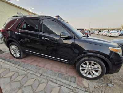  Ford / Explorer 2013 for Sale in Dammam
