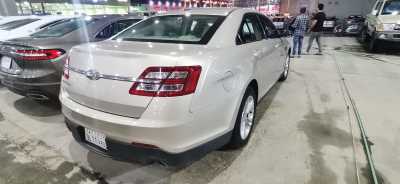Ford / Taurus 2017 for sale in Dammam