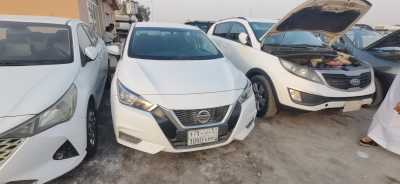  Nissan / Sunny 2022 for Sale in Dammam