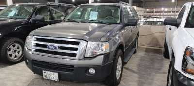 Used Ford Expedition 2013 for Sale in Dammam
