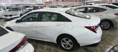  Hyundai / Elantra 2021