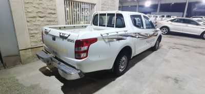 Mitsubishi / L200 2018 Pickup for sale in Dammam