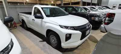  Mitsubishi L200 Pickup 2021