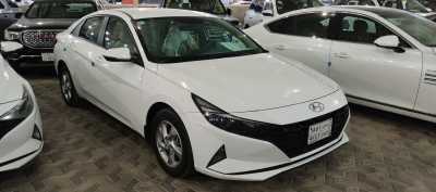Hyundai / Elantra 2021