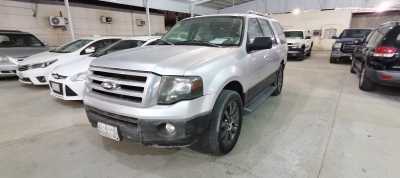  Ford / Expedition 2011