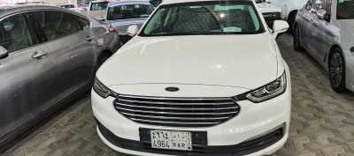  Ford / Taurus 2022 for sale in Dammam