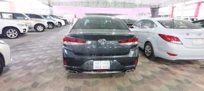 Hyundai / Sonata 2019