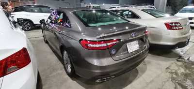 Ford / Taurus 2020 for Sale in Dammam